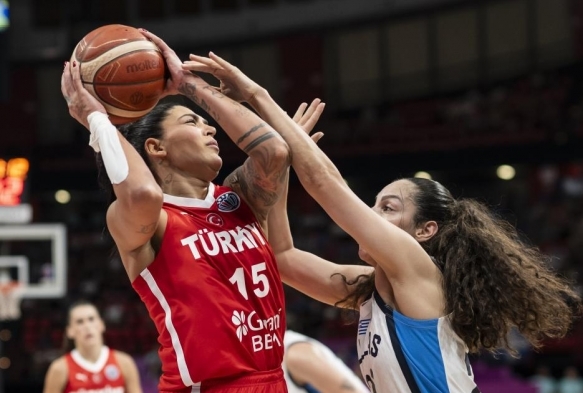 A Milli Kadn Basketbol Takm eyrek finalde