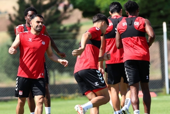 Sivasspor, yeni sezon hazırlıklarını sürdürdü