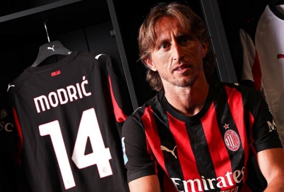 Luka Modric'in yeni adresi Milan!