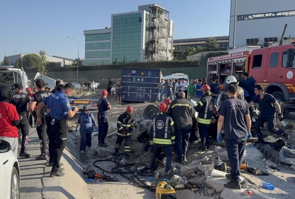  Korkun kaza: 5 kii hayatn kaybetti