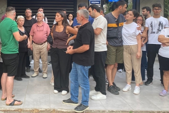 Onlarca vatanda madur!