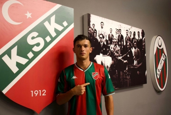 Karyaka, transferde durmuyor