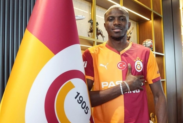 Galatasaray, Osimhen ile 4 yllk szleme imzalad