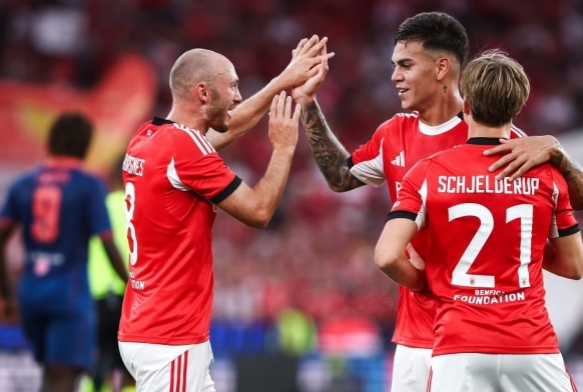 Fenerbahe'nin rakibi Benfica oldu