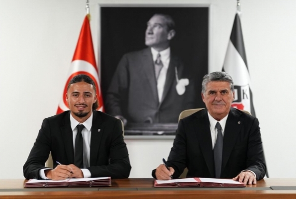 Beikta, Taylan Bulutu resmen kadrosuna katt