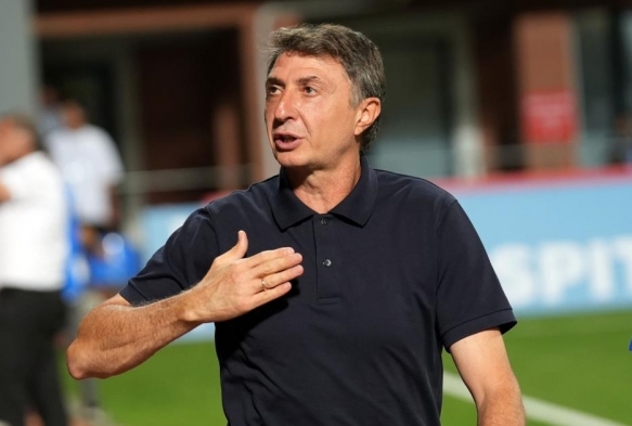 ota Arveladze: 
