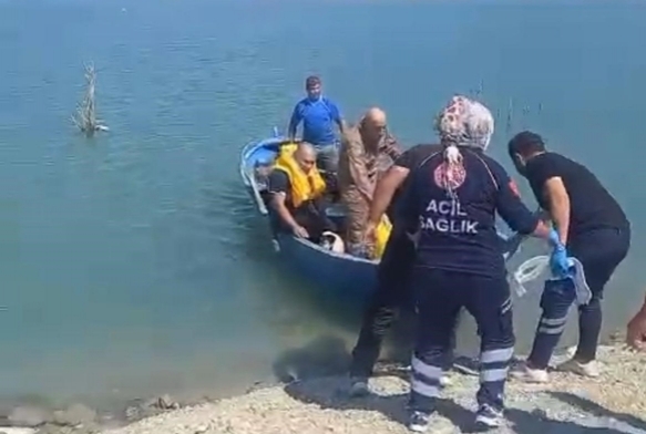 Eğitim uçağı düştü!