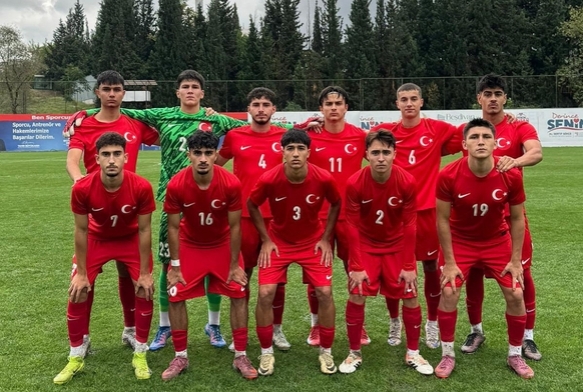 U18 Milli Takm, spanya karsnda