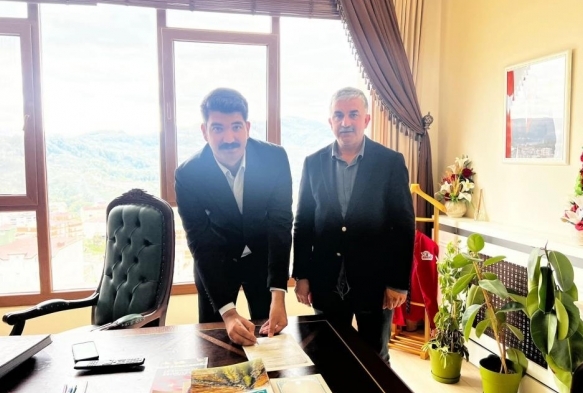 Kaymakam, 1. Amatr Ligi takmna transfer oldu
