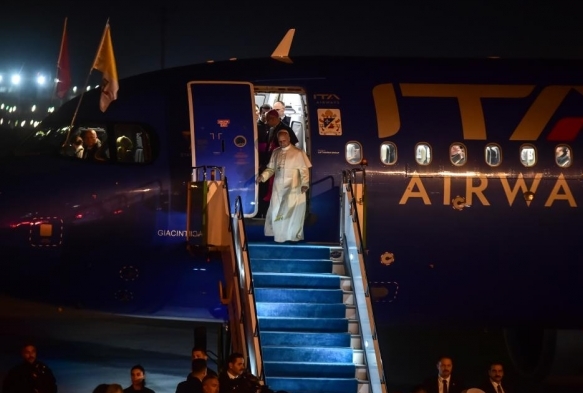 Papa 14. Leo stanbula geldi