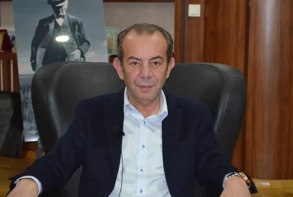 zcan, umre ziyareti ncesi helallik istedi