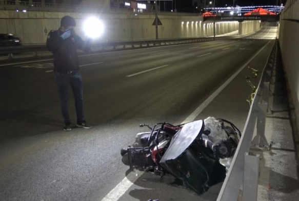 Makas atan s�r�c� can ald�: Kurye hayat�n� kaybetti